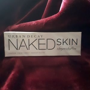Urban Decay - Naked Skin (BRAND NEW)